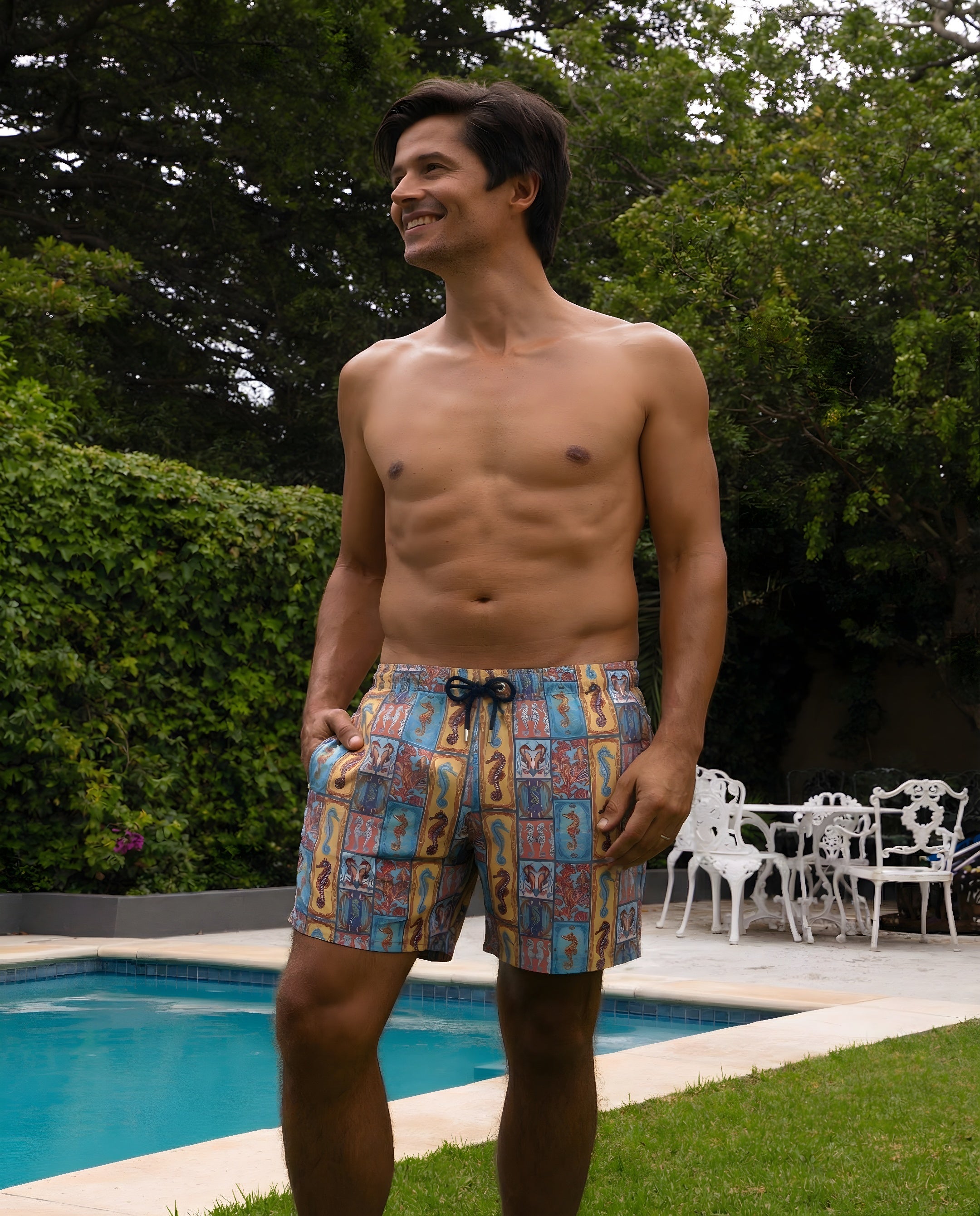 MID-LENGTH SWIM SHORTS | SEA HORSES ASSORTED